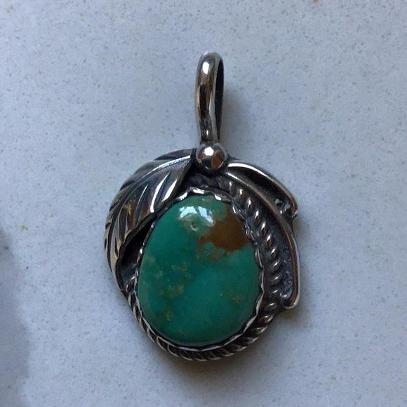 Navajo Indian Blue/Green Turquoise Pendant Sterling Silver - Picture 3 of 10